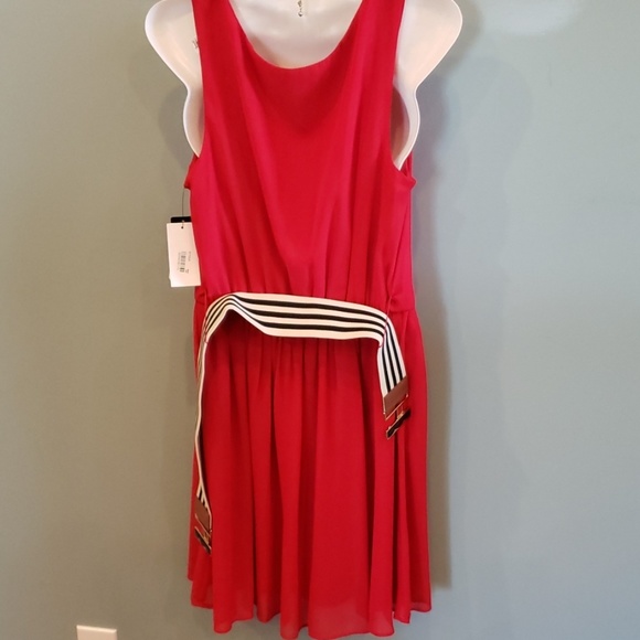 Sexy RED BCX Dress - Picture 3 of 8